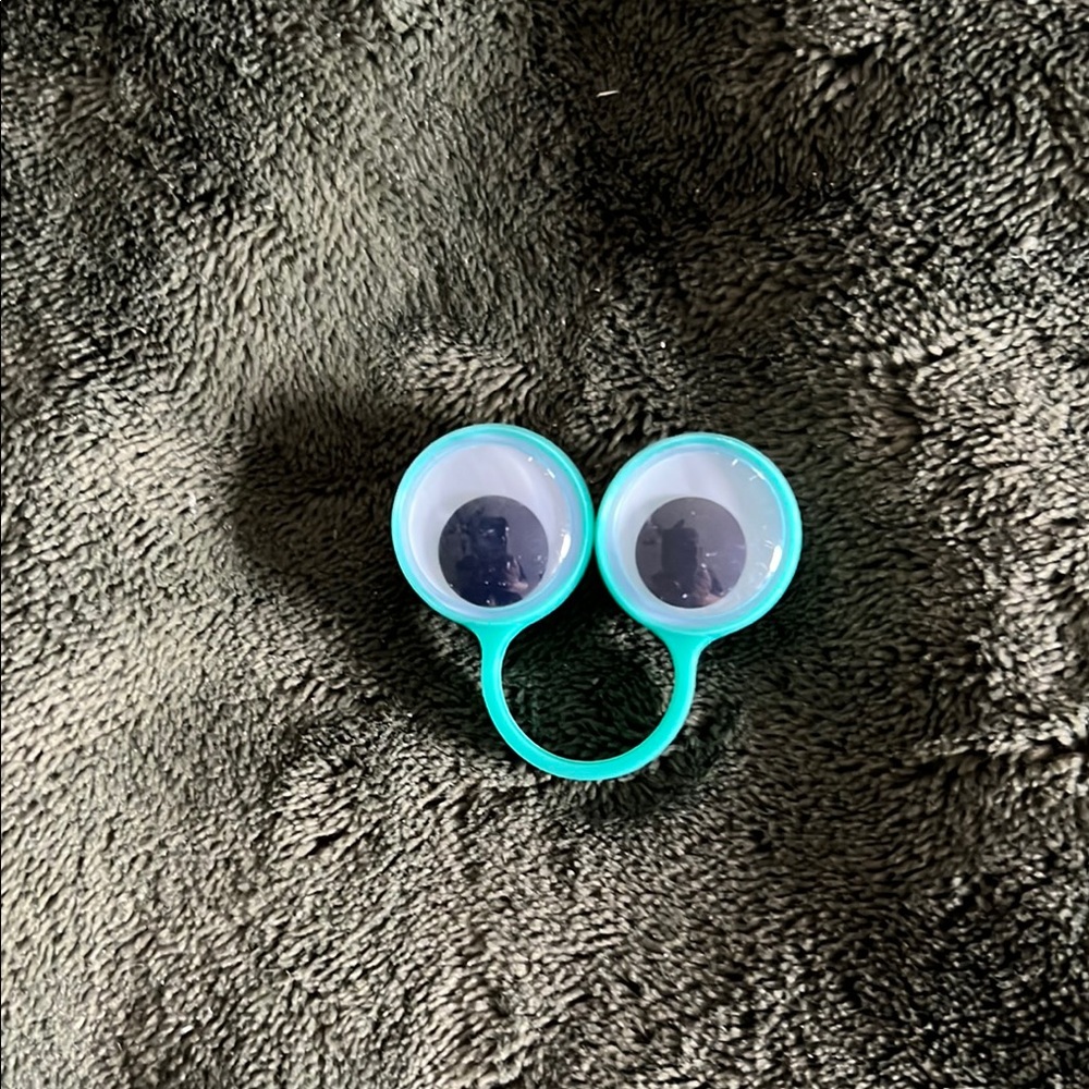 Fun Googly Eye Ring